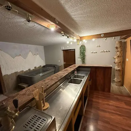 아파트 Le Savoyard - Bar & Jacuzzi