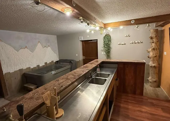 아파트 Le Savoyard - Bar & Jacuzzi