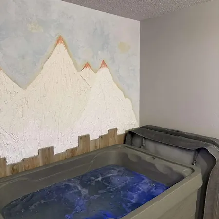Le Savoyard - Bar & Jacuzzi Bellevaux